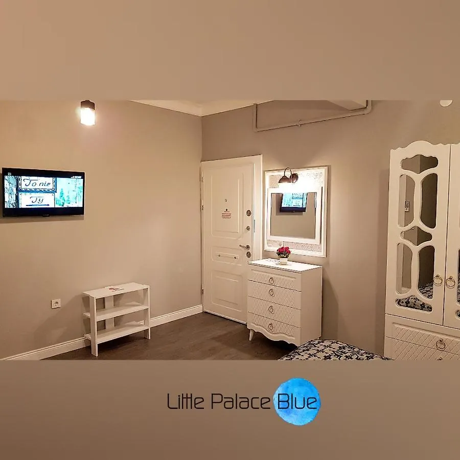 Little Palace Blue Apartment Istanbul